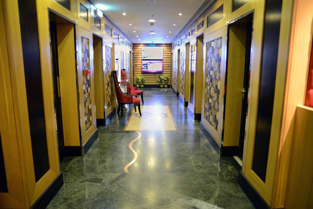 דובאי Sun And Sands Hotel מראה חיצוני תמונה